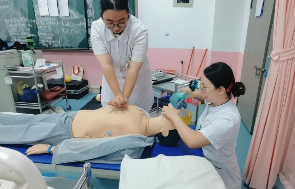 4a3df2fdd02fc7b686c62a1b0044e7a2